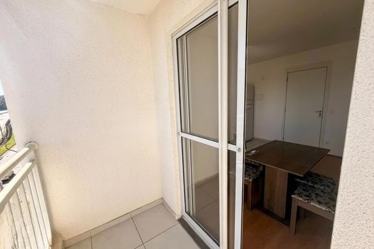 Varanda de apartamento para alugar com 2 quartos, 44m² em Jardim Ipaussurama, Campinas