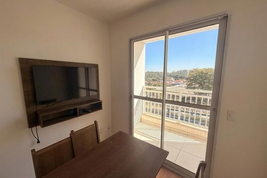 Sala de apartamento para alugar com 2 quartos, 44m² em Jardim Ipaussurama, Campinas