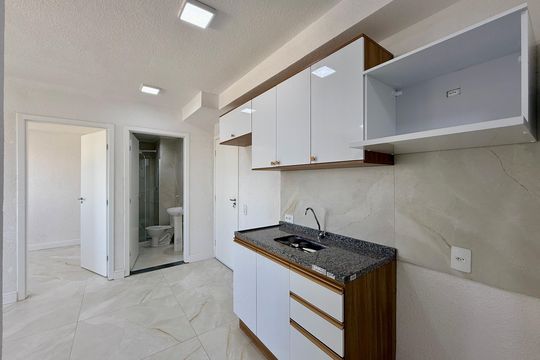 Cozinha de apartamento para alugar com 2 quartos, 35m² em Jardim Promissao, São Paulo