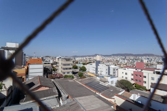 Vista da suíte de apartamento à venda com 4 quartos, 160m² em Caiçaras, Belo Horizonte