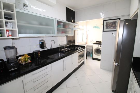 Cozinha de apartamento para alugar com 3 quartos, 83m² em Parque Residencial Aquarius, São José dos Campos