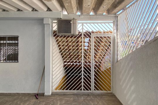 Garagem de casa à venda com 4 quartos, 314m² em Jardim D’abril, Osasco