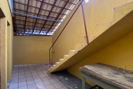 Área externa de casa à venda com 4 quartos, 314m² em Jardim D’abril, Osasco