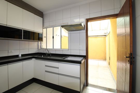 Cozinha de casa à venda com 2 quartos, 85m² em Aricanduva, São Paulo