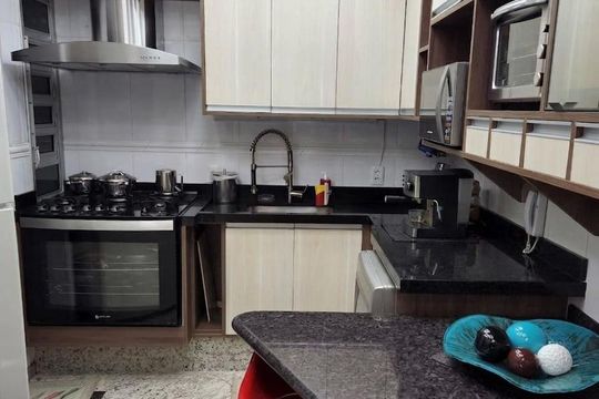 Cozinha de apartamento à venda com 3 quartos, 115m² em Vila Santo Estevão, São Paulo
