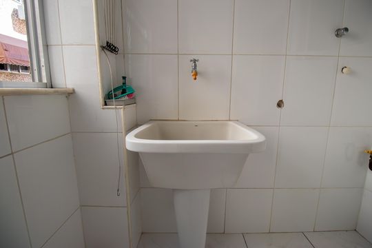 Área de Serviço de apartamento para alugar com 3 quartos, 60m² em Vicente de Carvalho, Rio de Janeiro