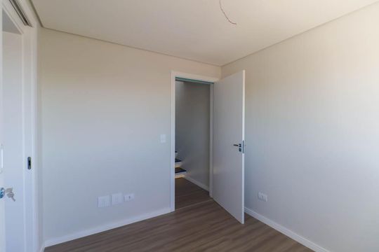 Quarto 1 Demi Suite de casa de condomínio à venda com 3 quartos, 135m² em Boqueirão, Curitiba