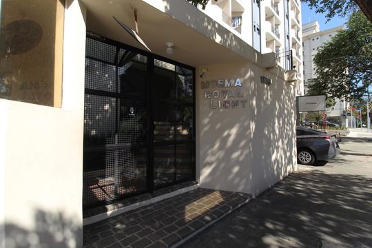 Fachada de kitnet/studio para alugar com 1 quarto, 35m² em Moema, São Paulo