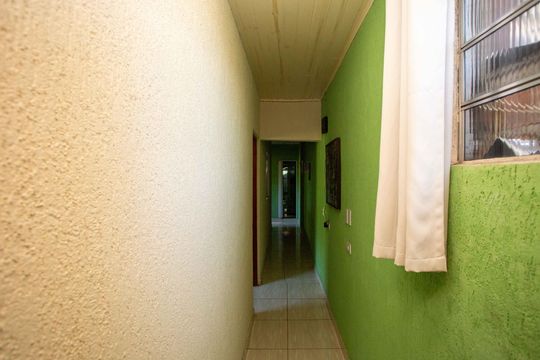 Corredor de casa à venda com 6 quartos, 167m² em Eldorado, Diadema