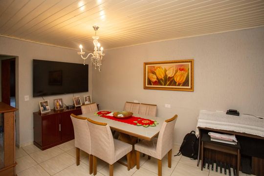 Sala de casa à venda com 6 quartos, 167m² em Eldorado, Diadema