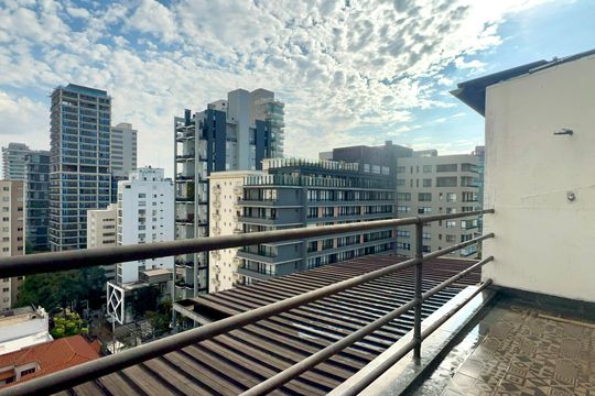 Varanda de kitnet/studio para alugar com 1 quarto, 37m² em Cerqueira César, São Paulo