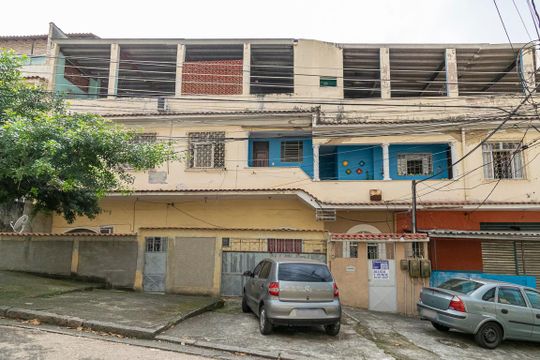 Fachada do Prédio de apartamento à venda com 2 quartos, 75m² em Olaria, Rio de Janeiro