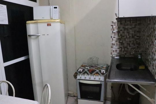 Cozinha de kitnet/studio para alugar com 1 quarto, 30m² em Centro, Campos dos Goytacazes