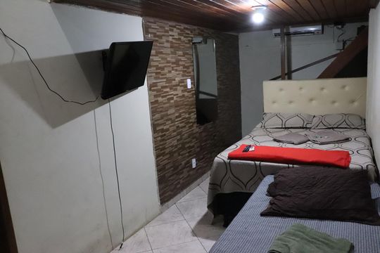Quarto de kitnet/studio para alugar com 1 quarto, 30m² em Centro, Campos dos Goytacazes