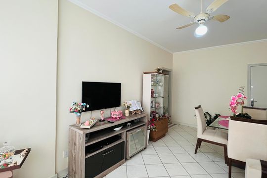Apartamento à venda com 2 quartos, 129m² em Centro, Campinas