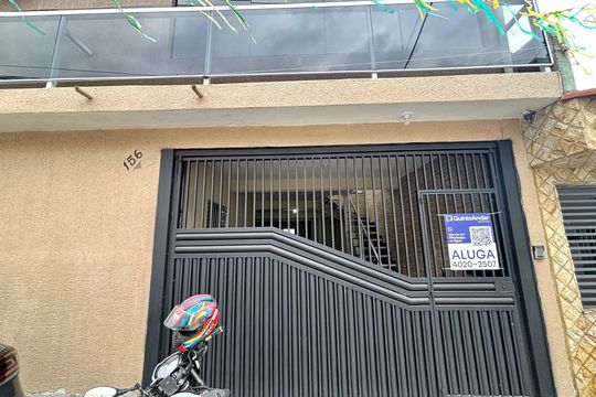 Fachada de casa para alugar com 2 quartos, 50m² em Jardim Angelina, Ferraz de Vasconcelos
