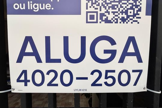 Fachada  de casa para alugar com 2 quartos, 50m² em Jardim Angelina, Ferraz de Vasconcelos