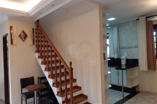 Casa à venda com 3 quartos, 164m² em Jardim Vila Galvao, Guarulhos