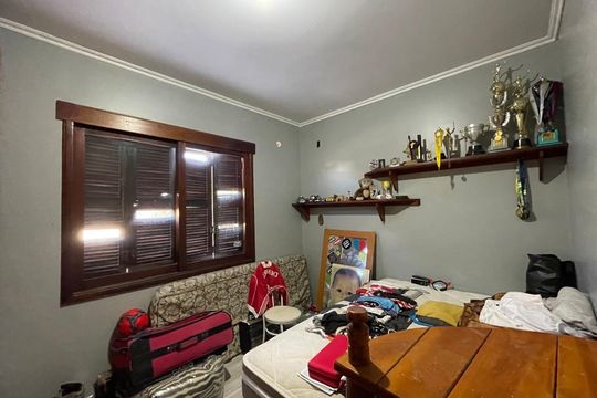Casa para alugar com 3 quartos, 400m² em Scharlau, São Leopoldo