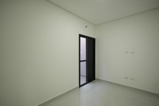 Quarto 2 de casa à venda com 3 quartos, 120m² em Parque Novo Oratório, Santo André
