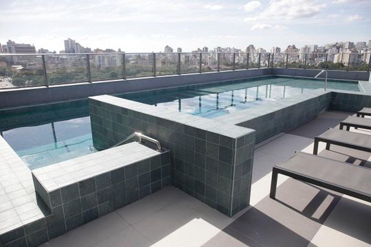 Área Comum - Rooftop Piscina de kitnet/studio para alugar com 1 quarto, 24m² em Farroupilha, Porto Alegre