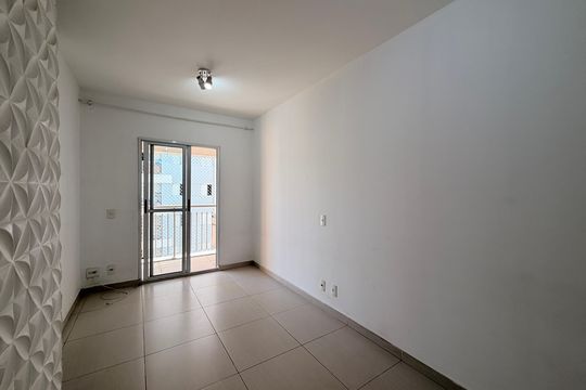 Sala de apartamento à venda com 3 quartos, 62m² em Vila Rami, Jundiaí