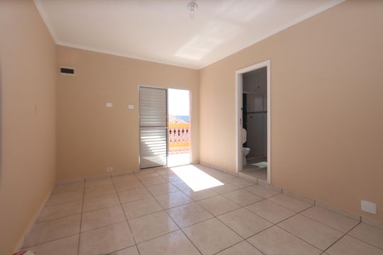 Suíte de casa para alugar com 2 quartos, 100m² em Jardim Roseli, São Paulo