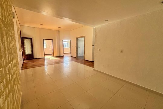 Casa para alugar com 4 quartos, 1163m² em Centro, Novo Hamburgo