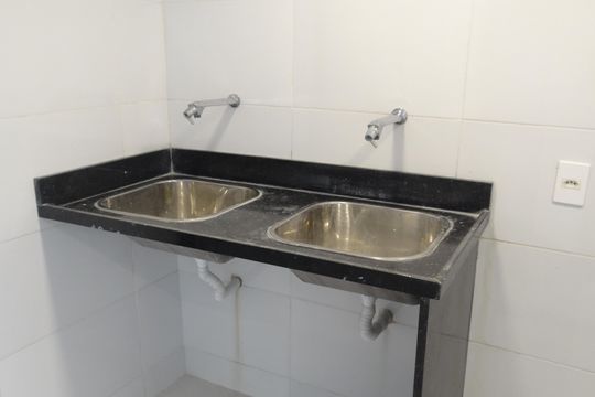 Área de Serviço de casa de condomínio à venda com 7 quartos, 384m² em Barra da Tijuca, Rio de Janeiro