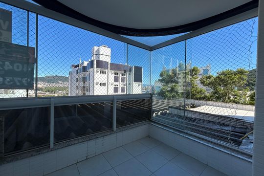 Varanda gourmet de apartamento para alugar com 3 quartos, 87m² em Itacorubi, Florianópolis