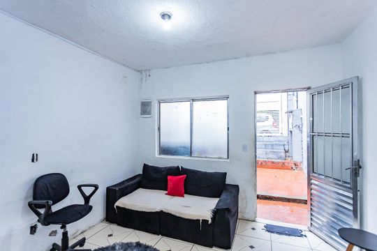 Casa à venda com 2 quartos, 125m² em Jardim Vivan, São Paulo