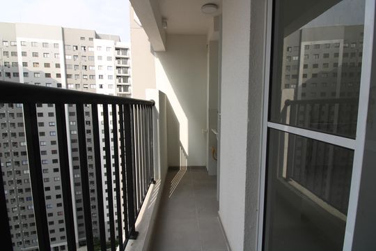 varanda de apartamento para alugar com 2 quartos, 40m² em Vila Campanela, São Paulo