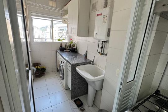 Área de serviço de apartamento para alugar com 4 quartos, 134m² em José Menino, Santos