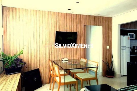 Apartamento à venda com 2 quartos, 60m² em Santo Antônio, Belo Horizonte