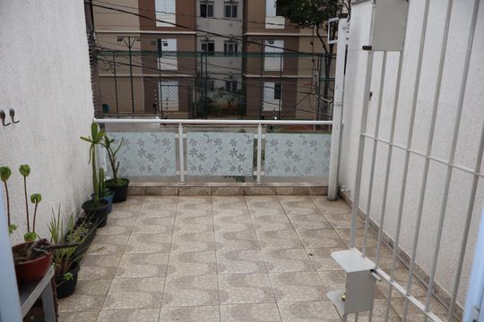 Varanda do quarto 2 de casa à venda com 2 quartos, 96m² em Vila Santa Clara, São Paulo