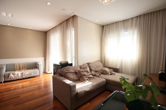 Sala de apartamento para alugar com 2 quartos, 84m² em Vila Suzana, São Paulo