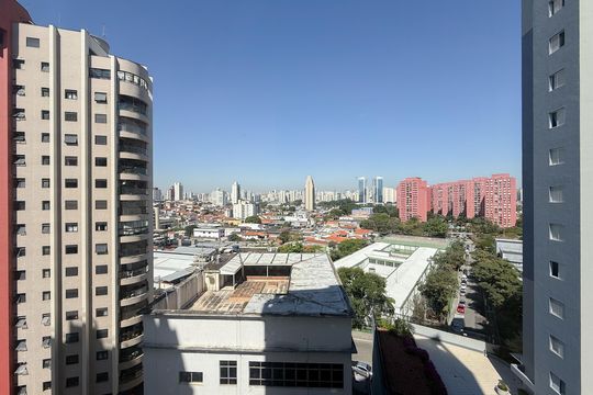 Vista de apartamento para alugar com 3 quartos, 70m² em Jardim das Laranjeiras, São Paulo