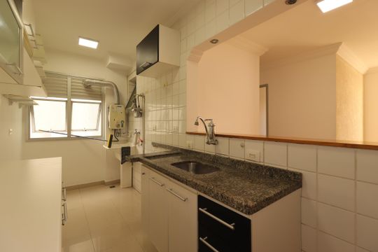 Cozinha de apartamento para alugar com 3 quartos, 59m² em Vila Valparaíso, Santo André