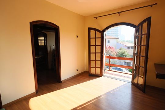 Suíte 1 de casa à venda com 5 quartos, 320m² em Adalgisa, São Paulo
