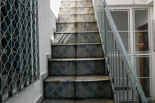 Escada para Espaço Gourmet de casa para alugar com 3 quartos, 160m² em Vila Gumercindo, São Paulo