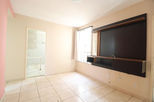 Apartamento para alugar com 2 quartos, 55m² em Brasil, Uberlândia