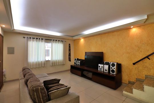 Sala  de casa à venda com 3 quartos, 180m² em Vila Jupiter, São Bernardo do Campo