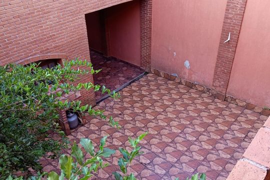 Vista de casa à venda com 4 quartos, 260m² em Jardim Helena, São Paulo