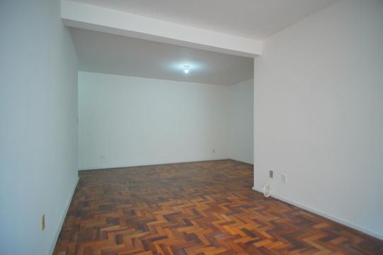 Sala de apartamento para alugar com 3 quartos, 130m² em Vila Ipiranga, Porto Alegre