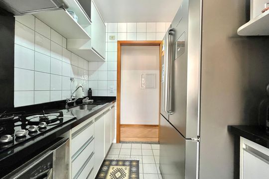 Cozinha de apartamento à venda com 3 quartos, 75m² em Vila Guarani (zona Sul), São Paulo
