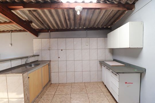 Cozinha de casa para alugar com 1 quarto, 50m² em Ipiranga, Ribeirão Preto