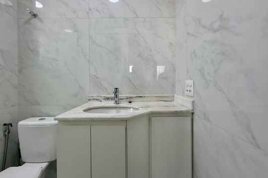 Banheiro Suíte  de apartamento à venda com 1 quarto, 44m² em Brooklin, São Paulo