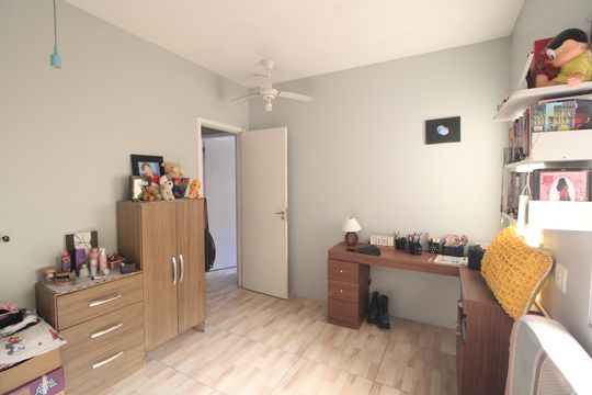 Quarto 2 de casa à venda com 2 quartos, 260m² em Sítio Cocaia, São Paulo