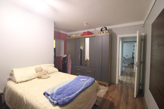 Quarto 1 de casa à venda com 2 quartos, 260m² em Sítio Cocaia, São Paulo