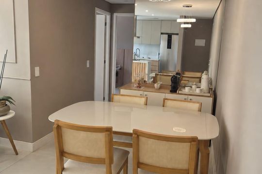 Sala de apartamento à venda com 2 quartos, 52m² em Vila Sao Francisco, São Paulo
